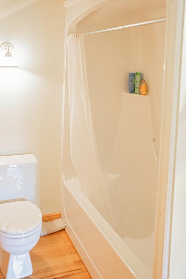 Rock Hill Bed & Breakfast Sharbot Lake Экстерьер фото